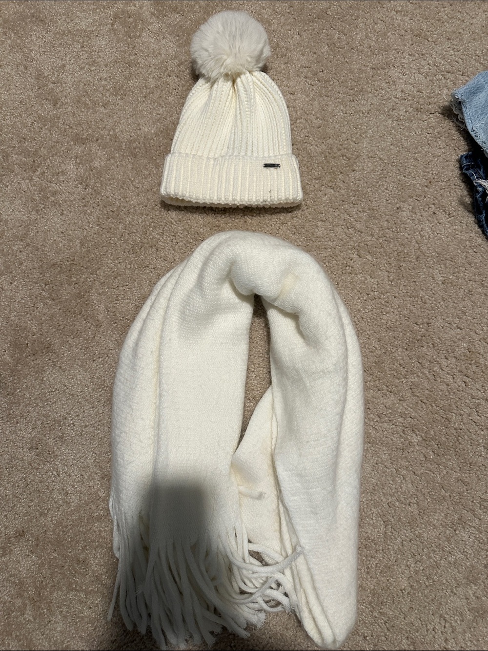 Steve Madden Ivory Knit Pom Beanie & Fringe Scarf Set